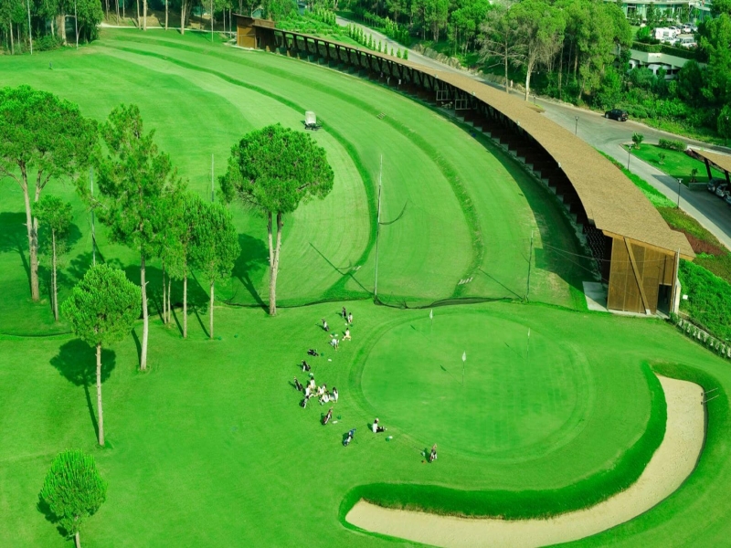 Pines Golf Course